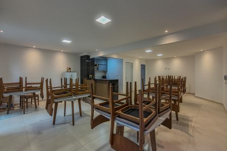 Apartamento para alugar com 55m², 1 quarto e 1 vaga Apartamento para alugar com 55m², 1 quarto e 1 vagaÁrea comum - Salão de festas
