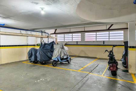 Apartamento para alugar com 55m², 1 quarto e 1 vaga Apartamento para alugar com 55m², 1 quarto e 1 vagaGaragem