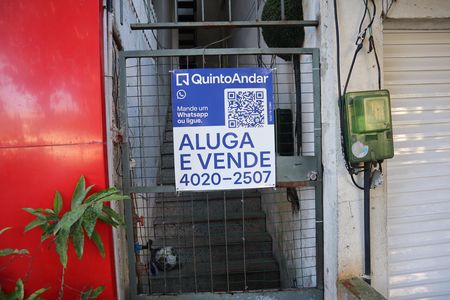 PLACA INSTALADA de casa à venda com 2 quartos, 420m² em Recreio dos Bandeirantes, Rio de Janeiro