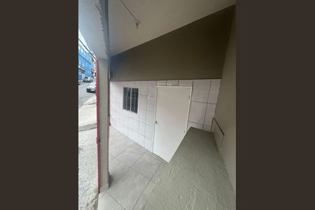 Casa à venda com 42m², 1 quarto e sem vaga Casa à venda com 42m², 1 quarto e sem vagaÁrea externa
