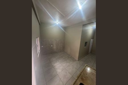 Casa à venda com 42m², 1 quarto e sem vaga Casa à venda com 42m², 1 quarto e sem vagaSala/Cozinha