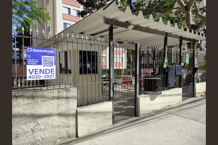 Apartamento à venda com 55m², 3 quartos e 1 vagaFachada