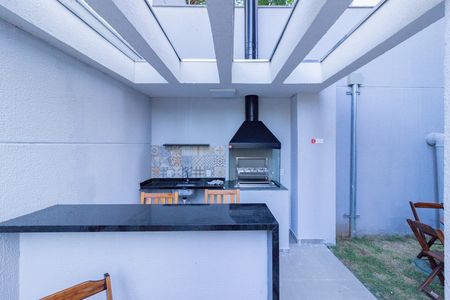 Apartamento para alugar com 28m², 2 quartos e sem vagaÁrea comum - Churrasqueira