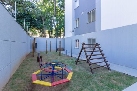 Apartamento para alugar com 28m², 2 quartos e sem vagaÁrea comum - Playground