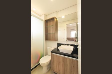 Apartamento à venda com 74m², 3 quartos e 2 vagas Apartamento à venda com 74m², 3 quartos e 2 vagasBanheiro da Suite