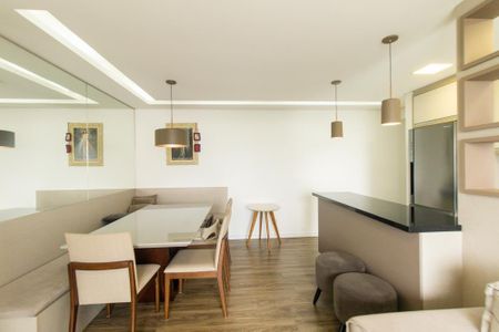 Apartamento à venda com 74m², 3 quartos e 2 vagas Apartamento à venda com 74m², 3 quartos e 2 vagasSala