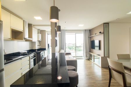 Apartamento à venda com 74m², 3 quartos e 2 vagas Apartamento à venda com 74m², 3 quartos e 2 vagasCozinha e Área de Serviço
