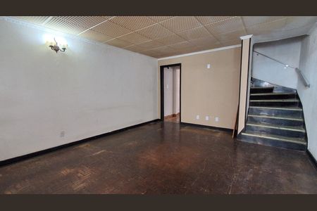Sala de casa à venda com 4 quartos, 156m² em Santo Antônio, São Caetano do Sul