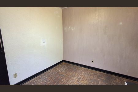 Casa à venda com 156m², 4 quartos e 3 vagas Casa à venda com 156m², 4 quartos e 3 vagasQuarto 2
