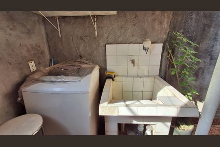 Casa à venda com 156m², 4 quartos e 3 vagas Casa à venda com 156m², 4 quartos e 3 vagasÁrea de Serviço