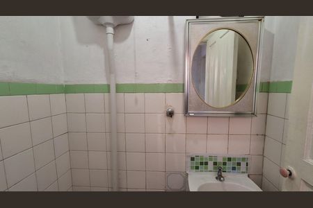 Casa à venda com 156m², 4 quartos e 3 vagas Casa à venda com 156m², 4 quartos e 3 vagasLavabo