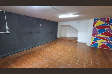 Casa à venda com 156m², 4 quartos e 3 vagas Casa à venda com 156m², 4 quartos e 3 vagasGaragem