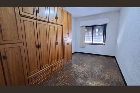 Casa à venda com 156m², 4 quartos e 3 vagas Casa à venda com 156m², 4 quartos e 3 vagasQuarto 3