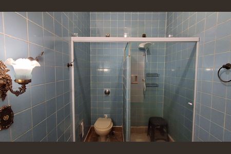 Casa à venda com 156m², 4 quartos e 3 vagas Casa à venda com 156m², 4 quartos e 3 vagasBanheiro Social