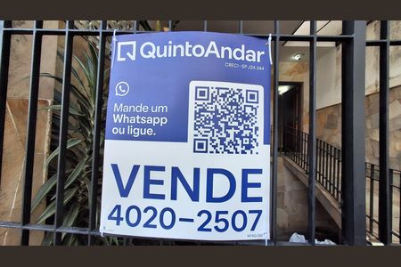 Casa à venda com 156m², 4 quartos e 3 vagas Casa à venda com 156m², 4 quartos e 3 vagasPlaquinha