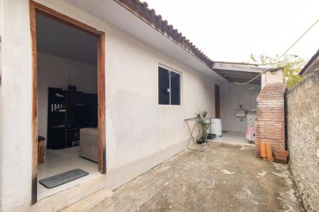 Casa à venda com 65m², 3 quartos e 1 vagaÁrea de Serviço