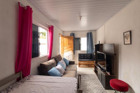 Casa à venda com 65m², 3 quartos e 1 vagaSala