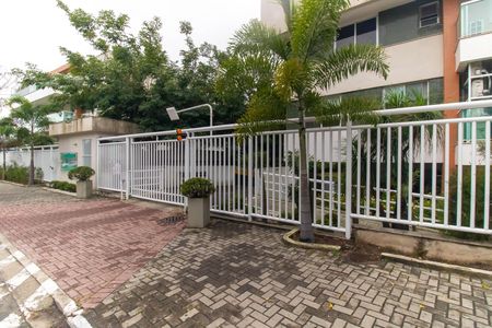 Apartamento para alugar com 260m², 3 quartos e 2 vagas Apartamento para alugar com 260m², 3 quartos e 2 vagasFachada
