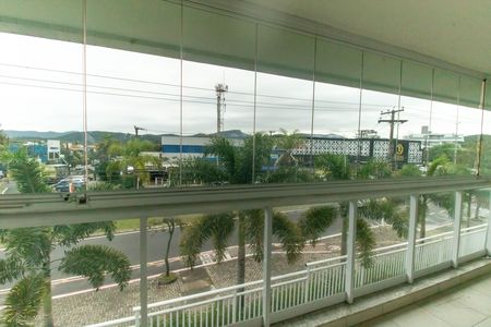 Apartamento para alugar com 260m², 3 quartos e 2 vagas Apartamento para alugar com 260m², 3 quartos e 2 vagasVista da Suíte 2