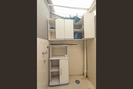Casa de condomínio para alugar com 60m², 3 quartos e 1 vaga Casa de condomínio para alugar com 60m², 3 quartos e 1 vagaÁrea de Serviço