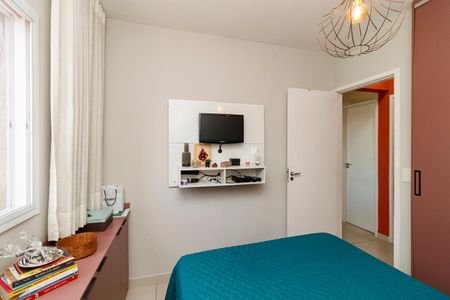 Quarto de casa de condomínio para alugar com 2 quartos, 42m² em Parque Vitoria, São Paulo