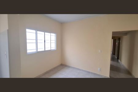 Casa para alugar com 152m², 3 quartos e 1 vaga Casa para alugar com 152m², 3 quartos e 1 vagaCopa