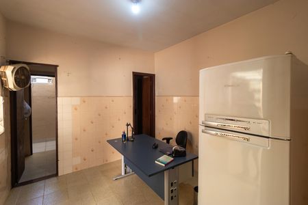 Cozinha da Edícula de casa à venda com 4 quartos, 320m² em Jardim Campos Eliseos, Campinas