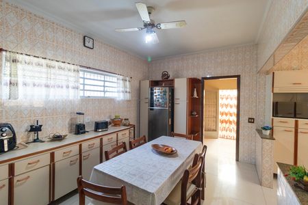 Copa de casa à venda com 4 quartos, 320m² em Jardim Campos Eliseos, Campinas