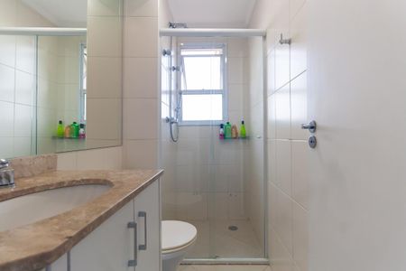 Apartamento à venda com 56m², 2 quartos e 1 vaga Apartamento à venda com 56m², 2 quartos e 1 vagaBanheiro
