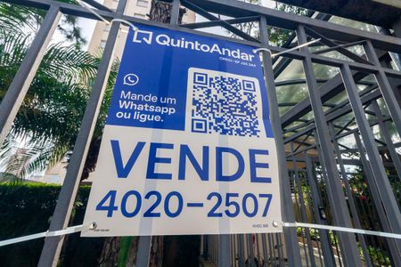 Apartamento à venda com 56m², 2 quartos e 1 vaga Apartamento à venda com 56m², 2 quartos e 1 vagaPlaca