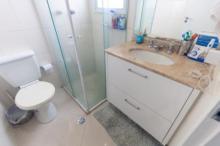 Apartamento à venda com 56m², 2 quartos e 1 vaga Apartamento à venda com 56m², 2 quartos e 1 vagaBanheiro da Suíte