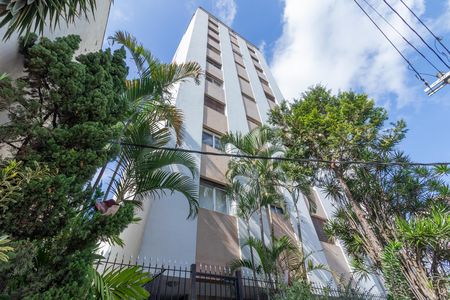 Apartamento à venda com 131m², 3 quartos e 1 vaga Apartamento à venda com 131m², 3 quartos e 1 vagaFachada