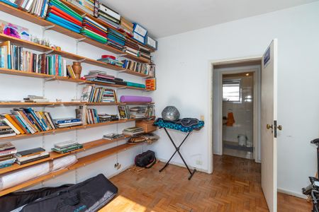 Apartamento à venda com 131m², 3 quartos e 1 vaga Apartamento à venda com 131m², 3 quartos e 1 vagaQuarto 2