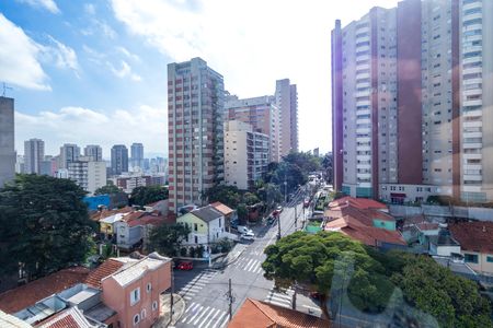 Apartamento à venda com 131m², 3 quartos e 1 vaga Apartamento à venda com 131m², 3 quartos e 1 vagaVista da Janela do Quarto 2