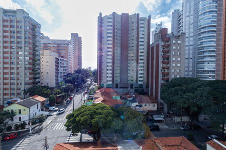 Apartamento à venda com 131m², 3 quartos e 1 vaga Apartamento à venda com 131m², 3 quartos e 1 vagaVista da Janela do Quarto 2