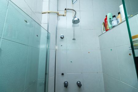 Apartamento à venda com 131m², 3 quartos e 1 vaga Apartamento à venda com 131m², 3 quartos e 1 vagaBanheiro da Suíte