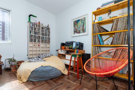 Apartamento à venda com 131m², 3 quartos e 1 vaga Apartamento à venda com 131m², 3 quartos e 1 vagaSala