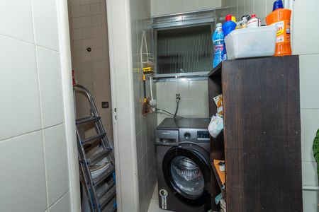 Apartamento à venda com 131m², 3 quartos e 1 vaga Apartamento à venda com 131m², 3 quartos e 1 vagaÁrea de Serviço