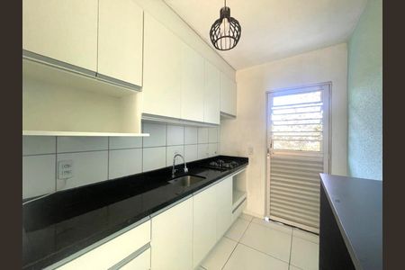 Apartamento para alugar com 66m², 2 quartos e 1 vaga