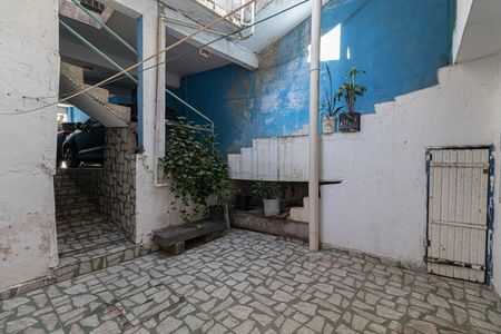 Casa para alugar com 100m², 2 quartos e sem vagaQuintal