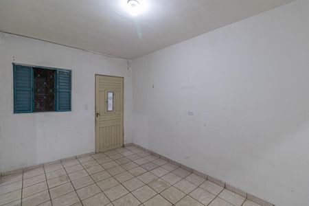 Sala de casa para alugar com 2 quartos, 100m² em Jardim Robru, São Paulo