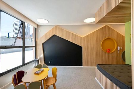 Apartamento à venda com 75m², 2 quartos e 1 vaga Apartamento à venda com 75m², 2 quartos e 1 vagaÁrea comum - Brinquedoteca