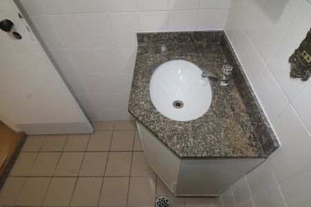 Apartamento para alugar com 61m², 2 quartos e 1 vagaBanheiro