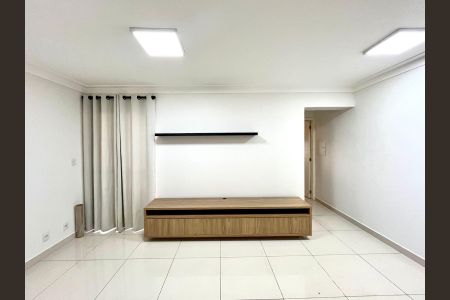 Sala de apartamento para alugar com 1 quarto, 50m² em Centro, Campinas