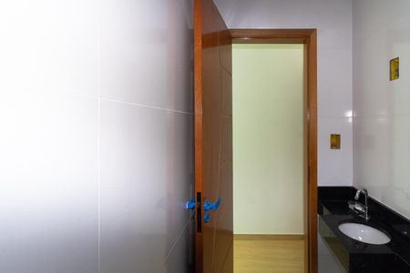 Casa para alugar com 110m², 3 quartos e 2 vagas Casa para alugar com 110m², 3 quartos e 2 vagasBanheiro social