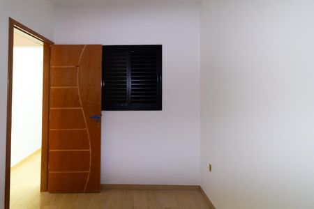 Casa para alugar com 110m², 3 quartos e 2 vagas Casa para alugar com 110m², 3 quartos e 2 vagasQuarto 2