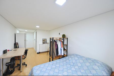 Studio à venda com 27m², 1 quarto e sem vagaSala/Quarto