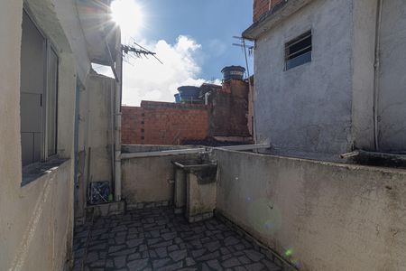 Área de Serviço de casa para alugar com 1 quarto, 45m² em Jardim Robru, São Paulo