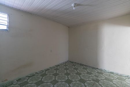 Quarto de casa para alugar com 1 quarto, 45m² em Jardim Robru, São Paulo