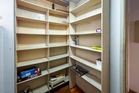 Apartamento à venda com 72m², 2 quartos e 1 vaga Apartamento à venda com 72m², 2 quartos e 1 vagaDespensa
